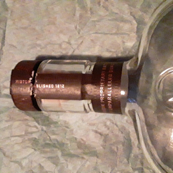 Liquor container - Picture 2 of 4